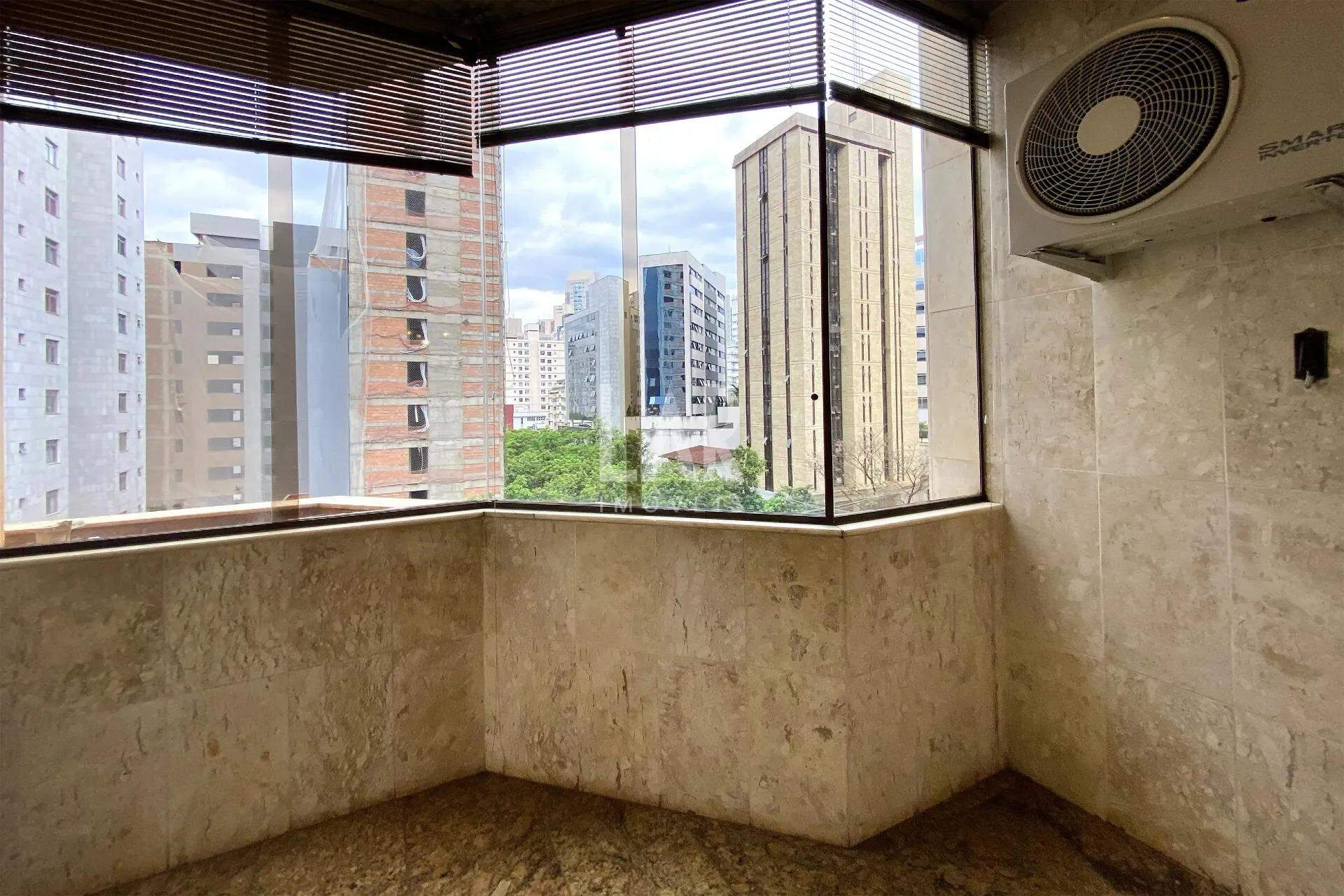 Apartamento de 4 quartos à venda, Lourdes, Belo Horizonte - MG