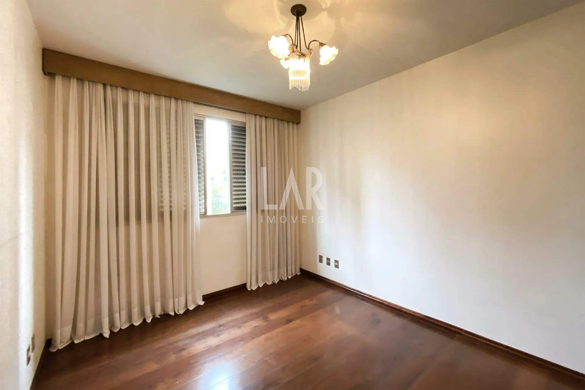 Apartamento de 4 quartos à venda, Lourdes, Belo Horizonte - MG
