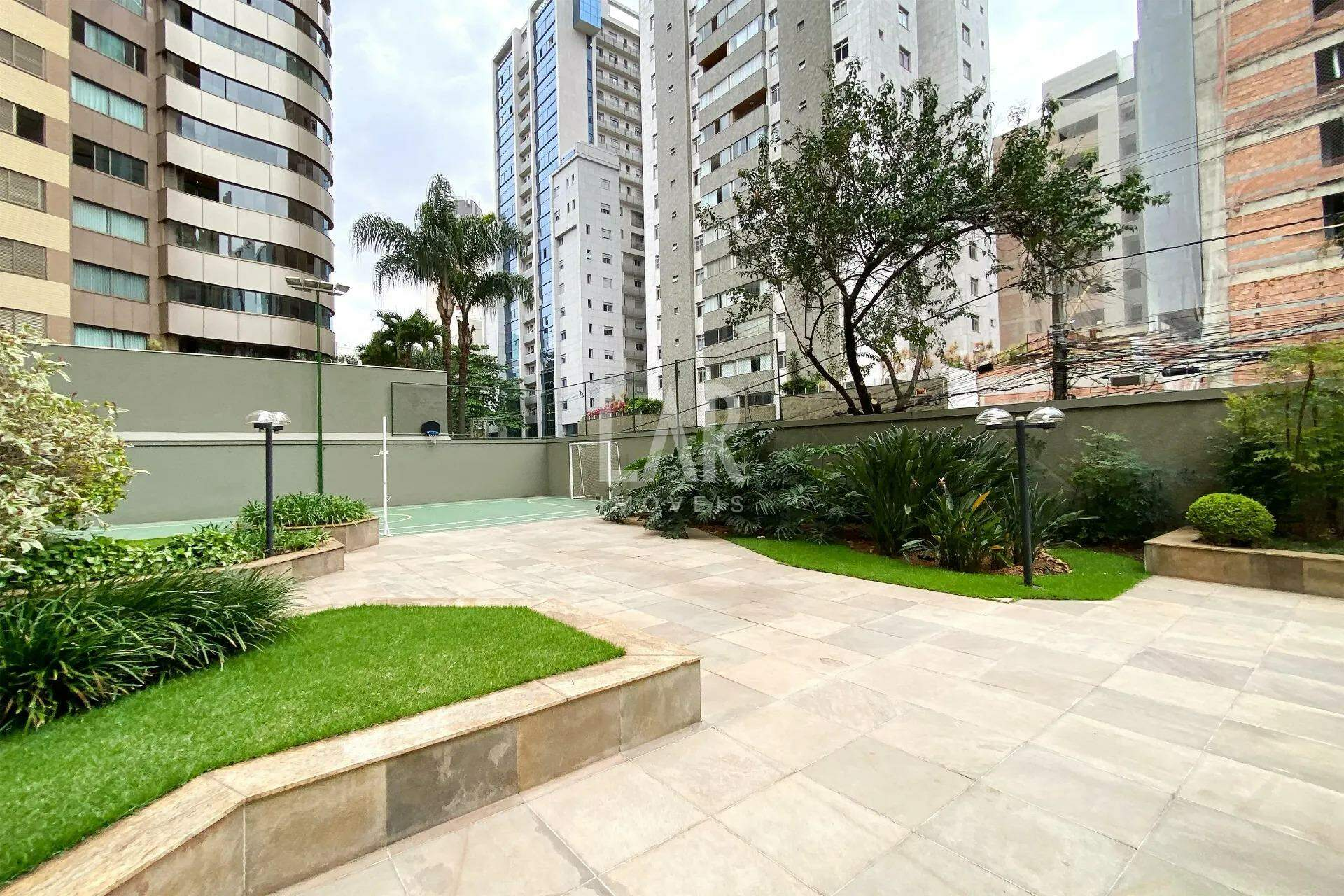 Apartamento de 4 quartos à venda, Lourdes, Belo Horizonte - MG
