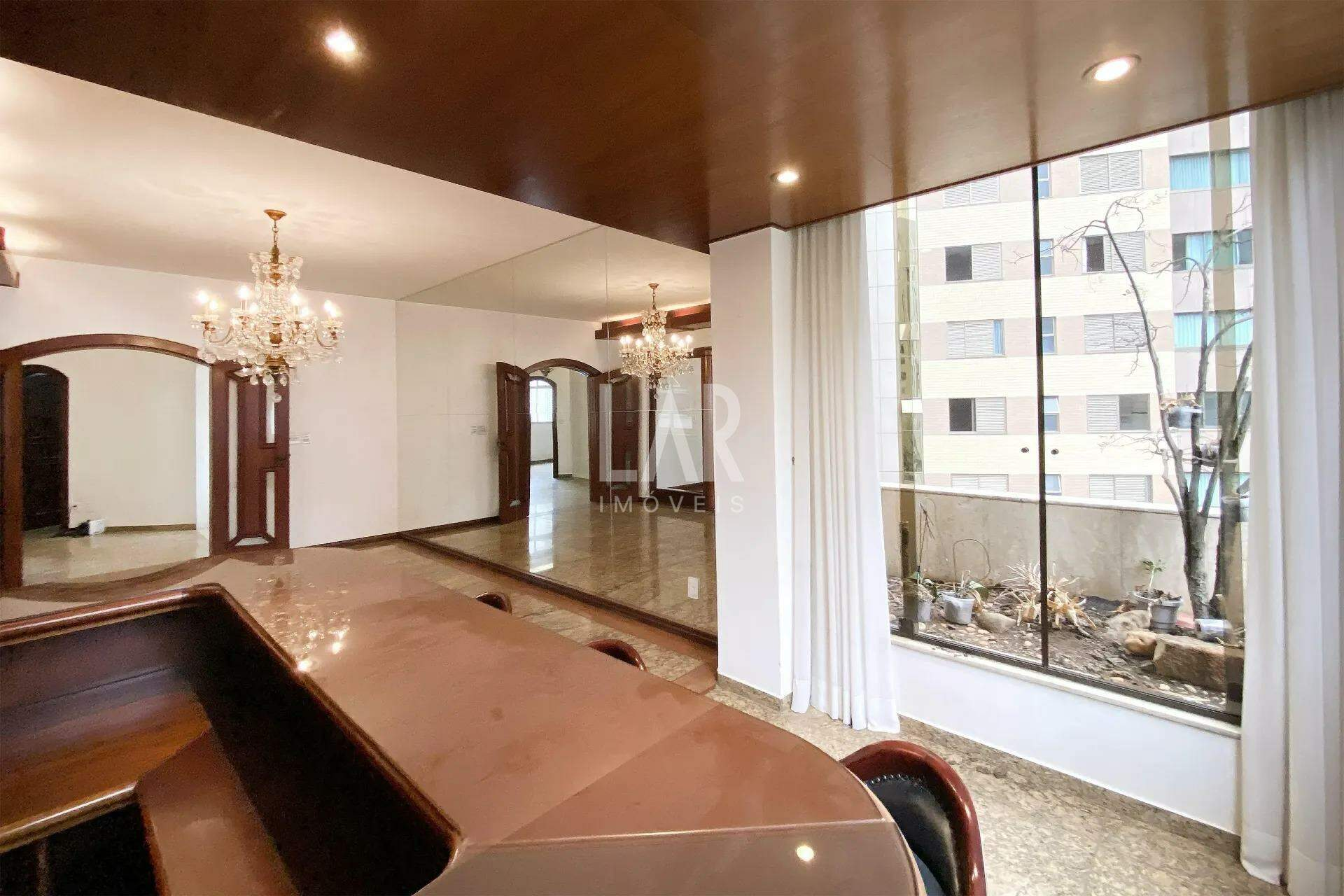 Apartamento de 4 quartos à venda, Lourdes, Belo Horizonte - MG