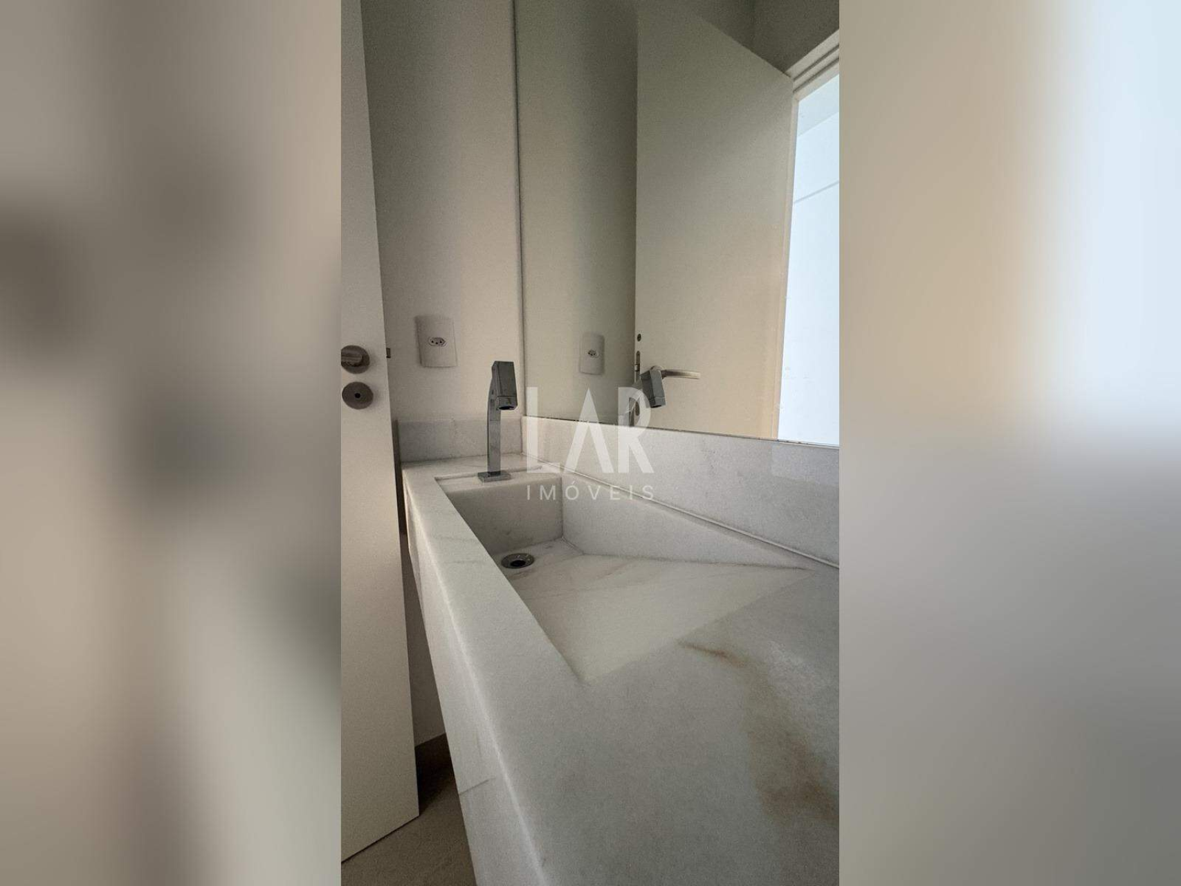 Apartamento de 3 quartos para alugar, Santa Efigênia, Belo Horizonte - MG