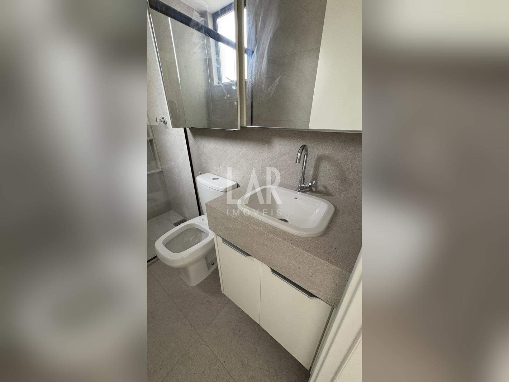 Apartamento de 3 quartos para alugar, Santa Efigênia, Belo Horizonte - MG