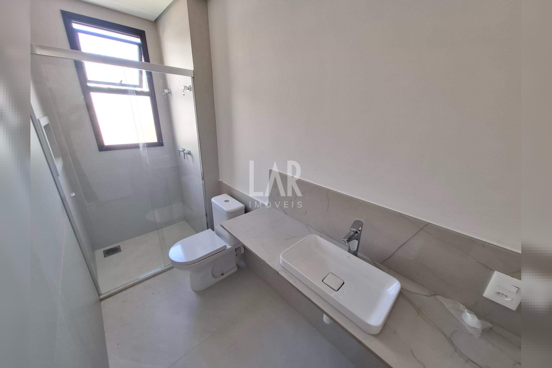 Cobertura de 3 quartos para alugar, Santa Lúcia, Belo Horizonte - MG