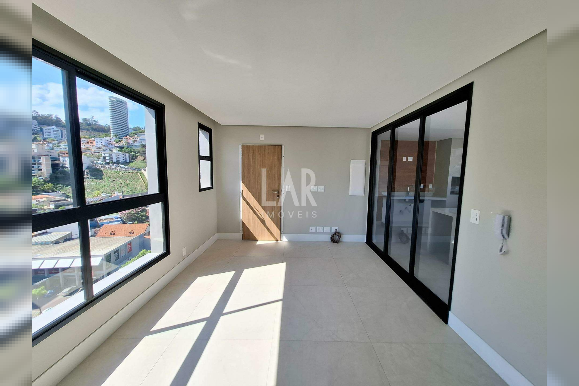Cobertura de 3 quartos para alugar, Santa Lúcia, Belo Horizonte - MG