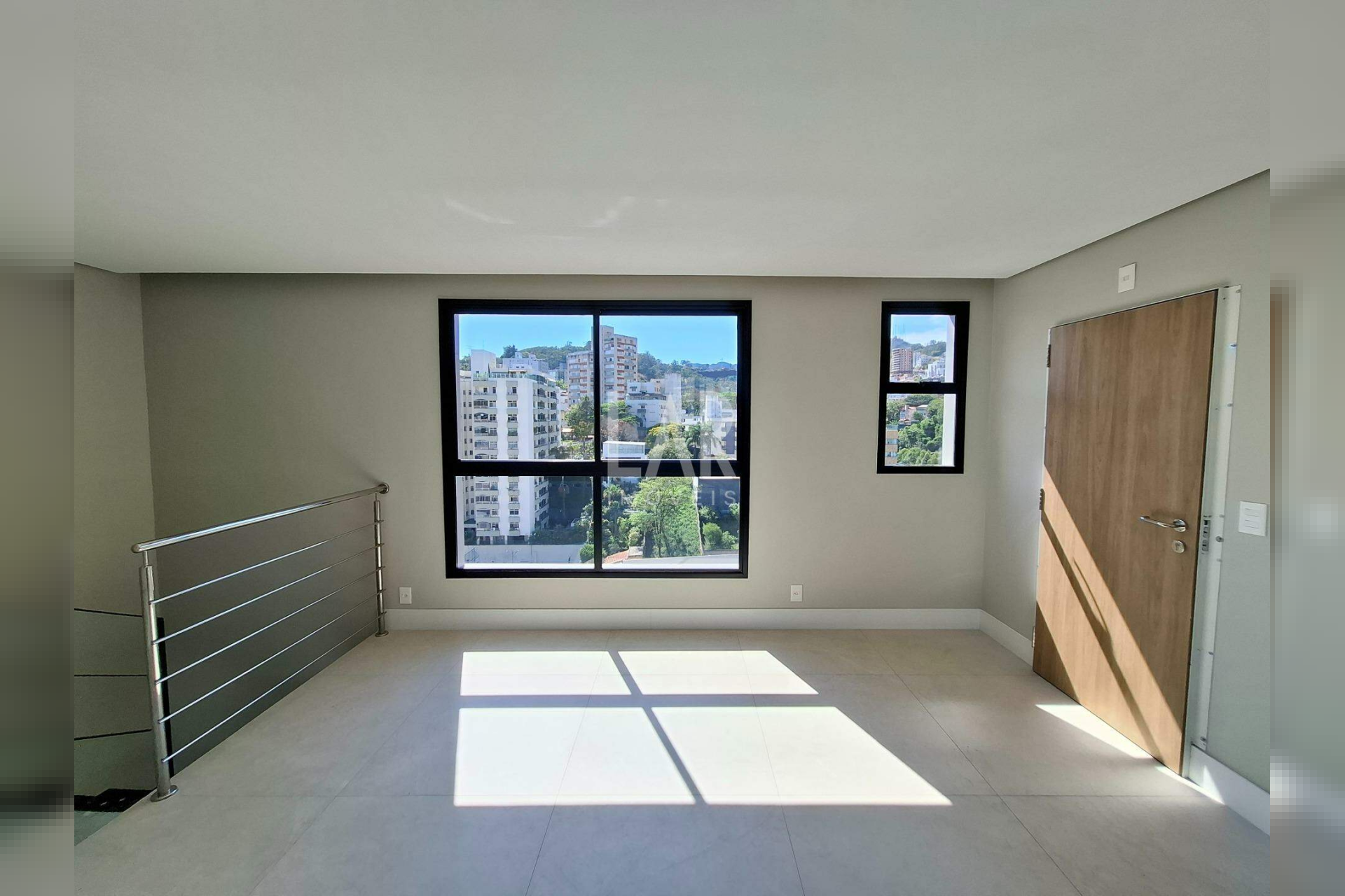 Cobertura de 3 quartos para alugar, Santa Lúcia, Belo Horizonte - MG