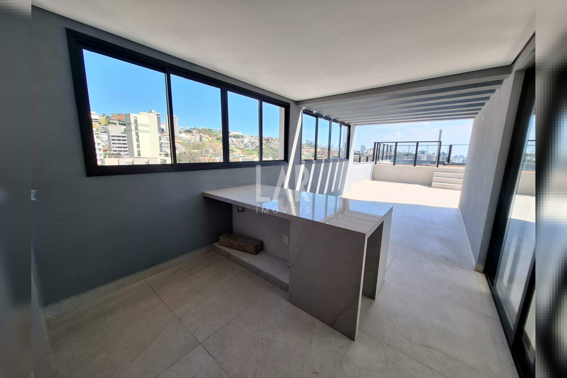 Cobertura de 3 quartos para alugar, Santa Lúcia, Belo Horizonte - MG