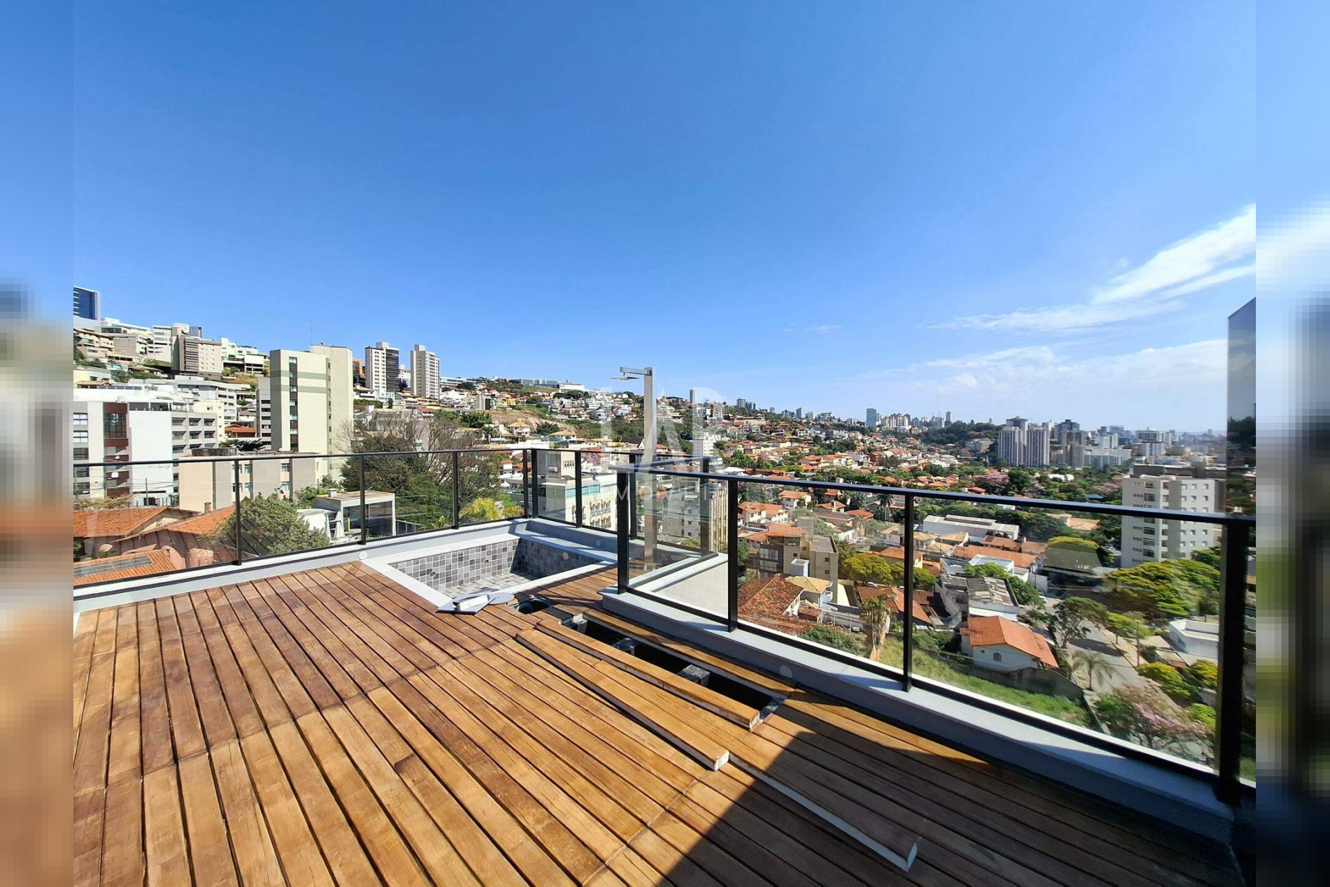 Cobertura de 3 quartos para alugar, Santa Lúcia, Belo Horizonte - MG