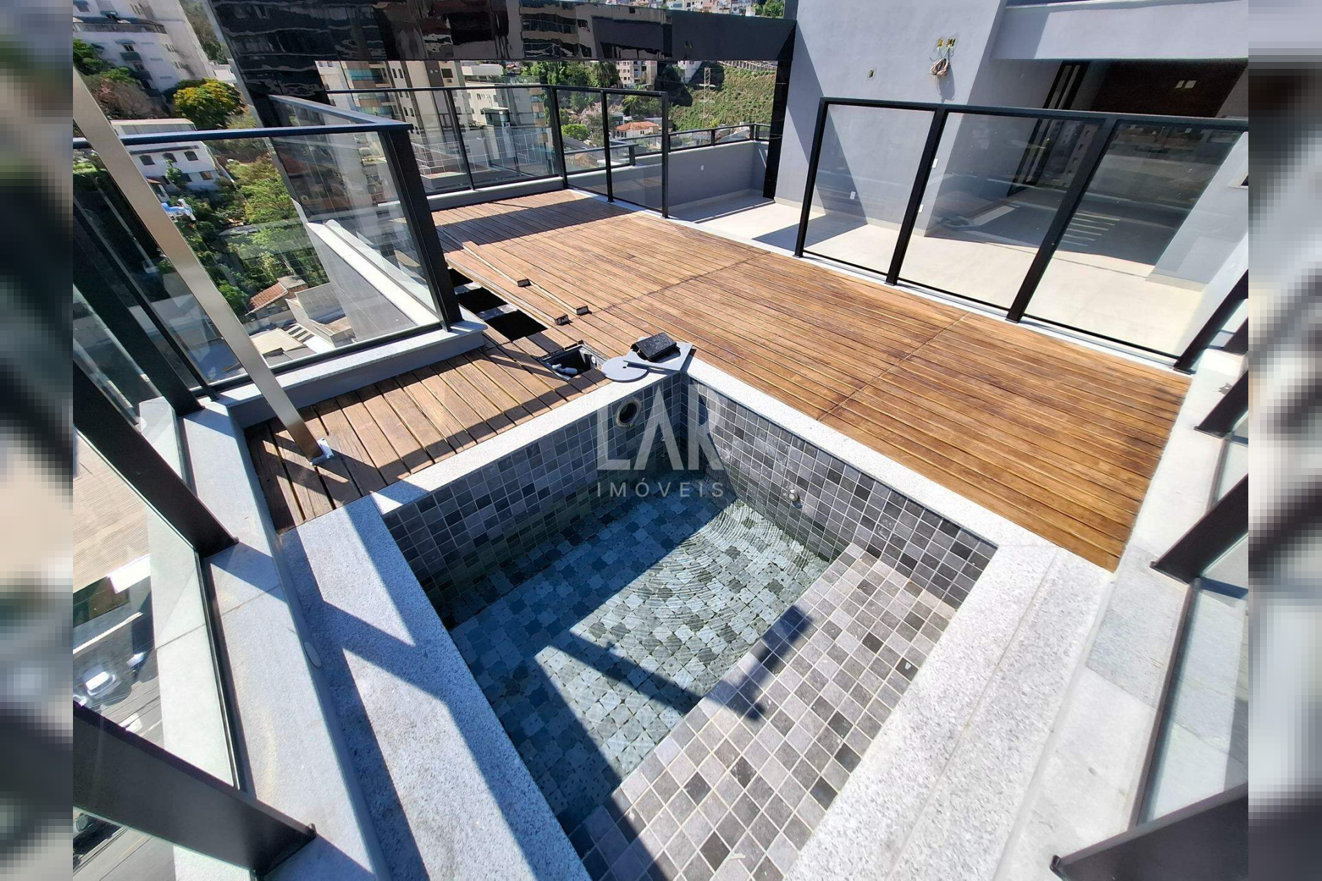Cobertura de 3 quartos para alugar, Santa Lúcia, Belo Horizonte - MG