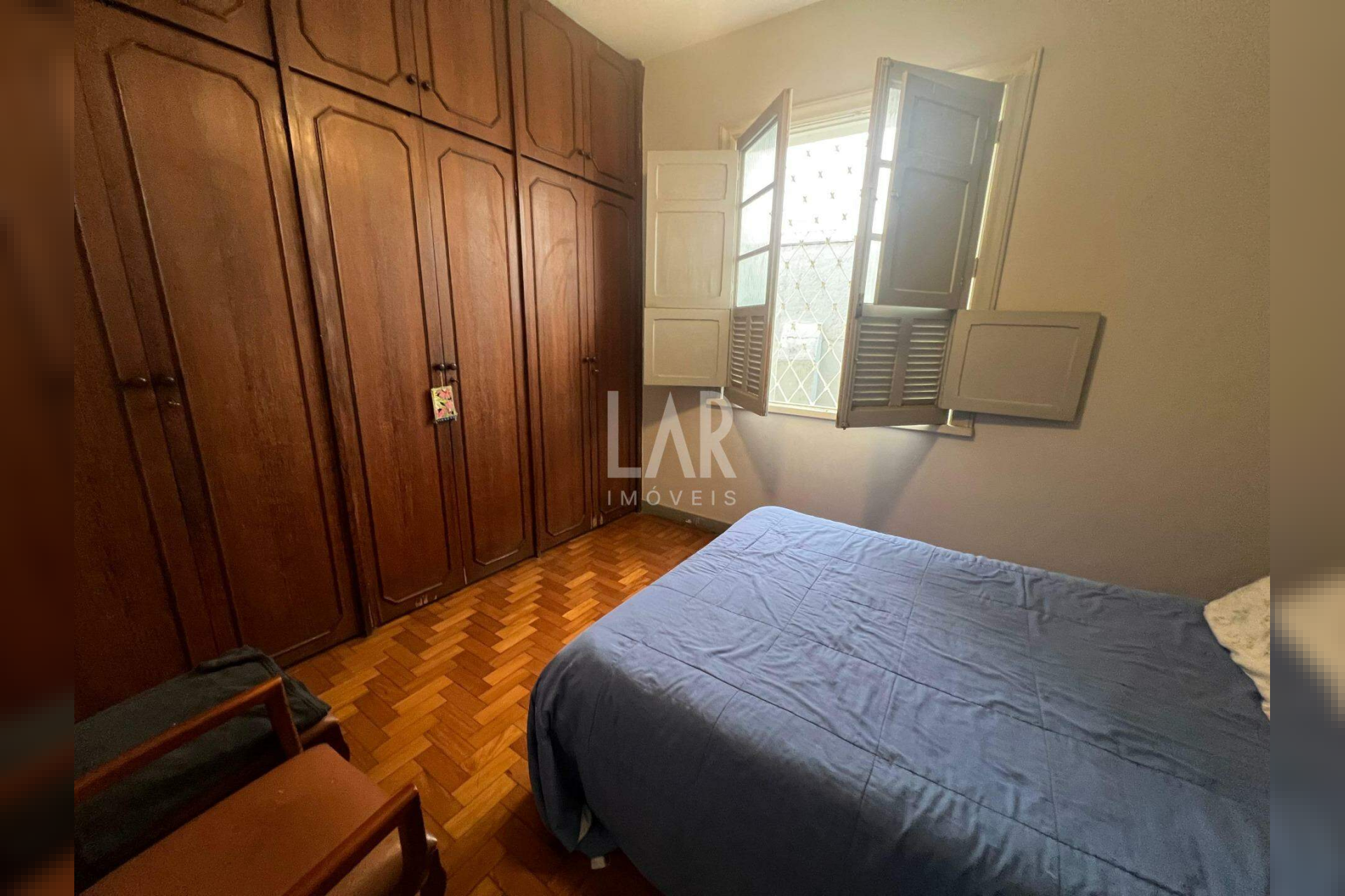 Casa de 4 quartos à venda, Calafate, Belo Horizonte - MG
