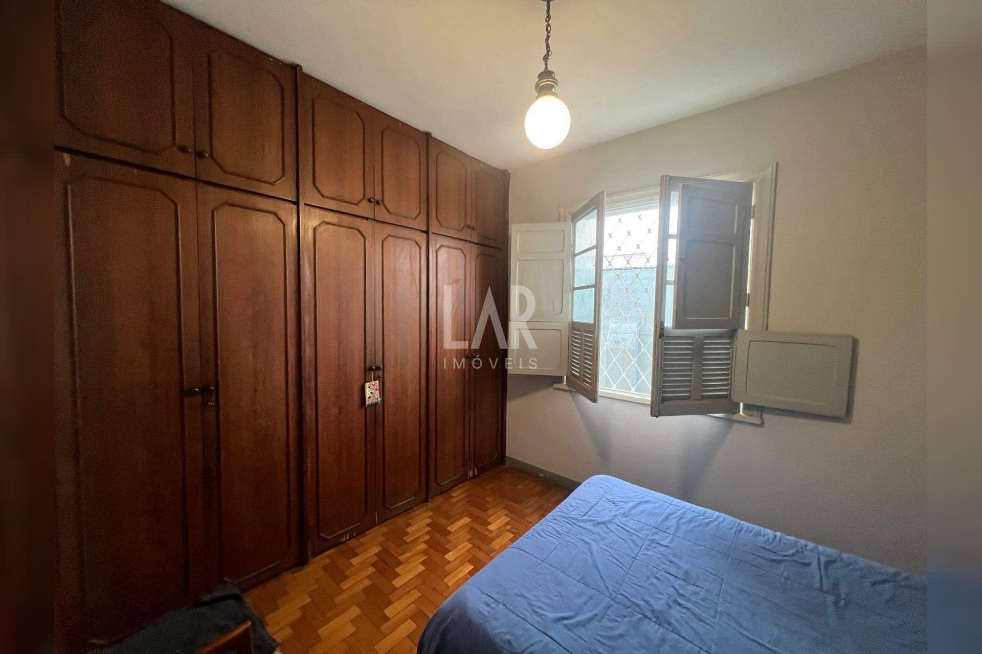 Casa de 4 quartos à venda, Calafate, Belo Horizonte - MG