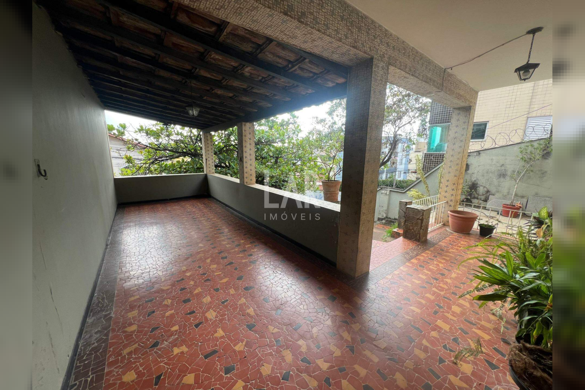 Casa de 4 quartos à venda, Calafate, Belo Horizonte - MG