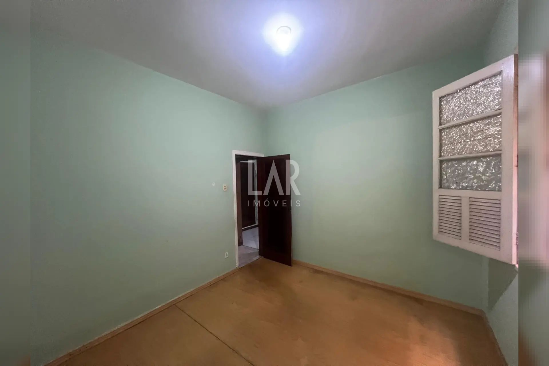 Casa de 2 quartos para alugar, Alto Barroca, Belo Horizonte - MG