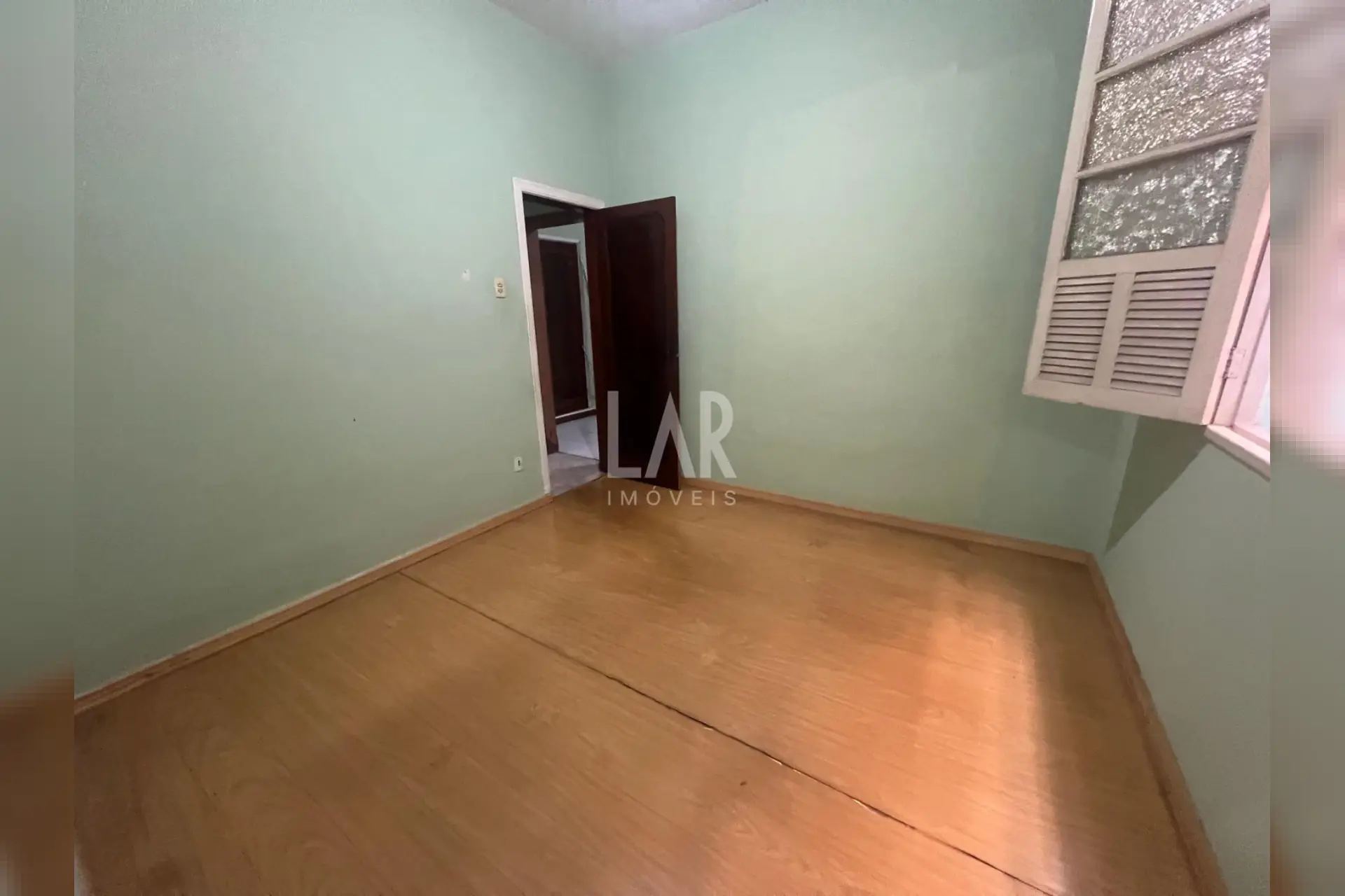 Casa de 2 quartos para alugar, Alto Barroca, Belo Horizonte - MG