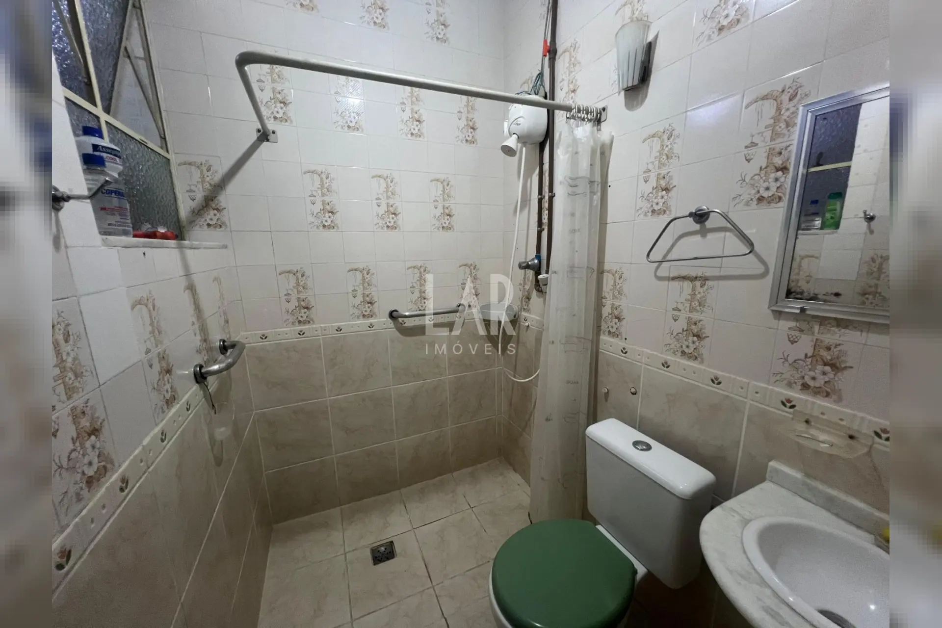 Casa de 2 quartos para alugar, Alto Barroca, Belo Horizonte - MG