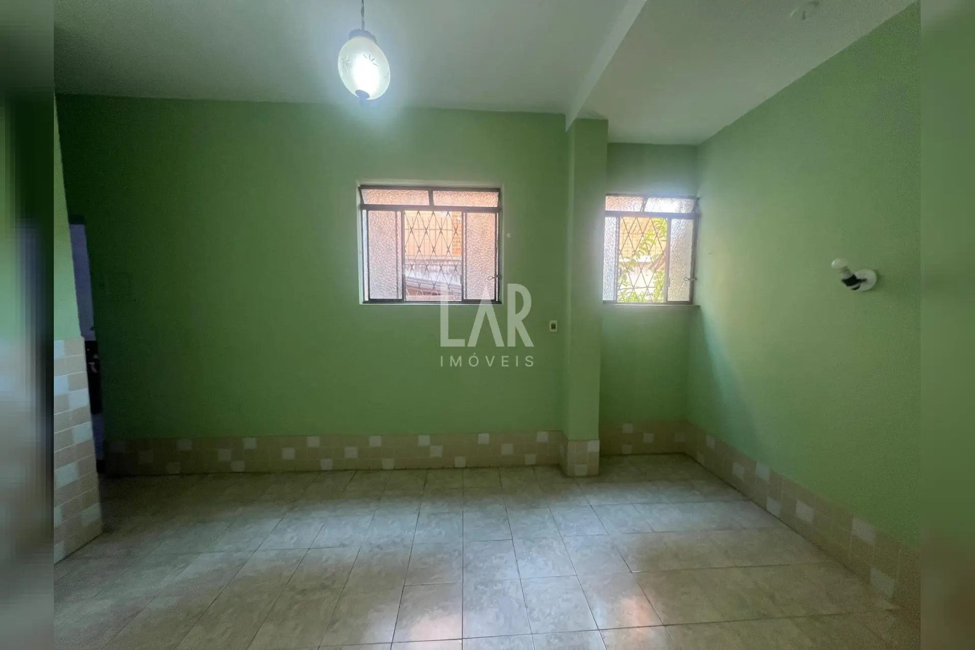 Casa de 2 quartos para alugar, Alto Barroca, Belo Horizonte - MG