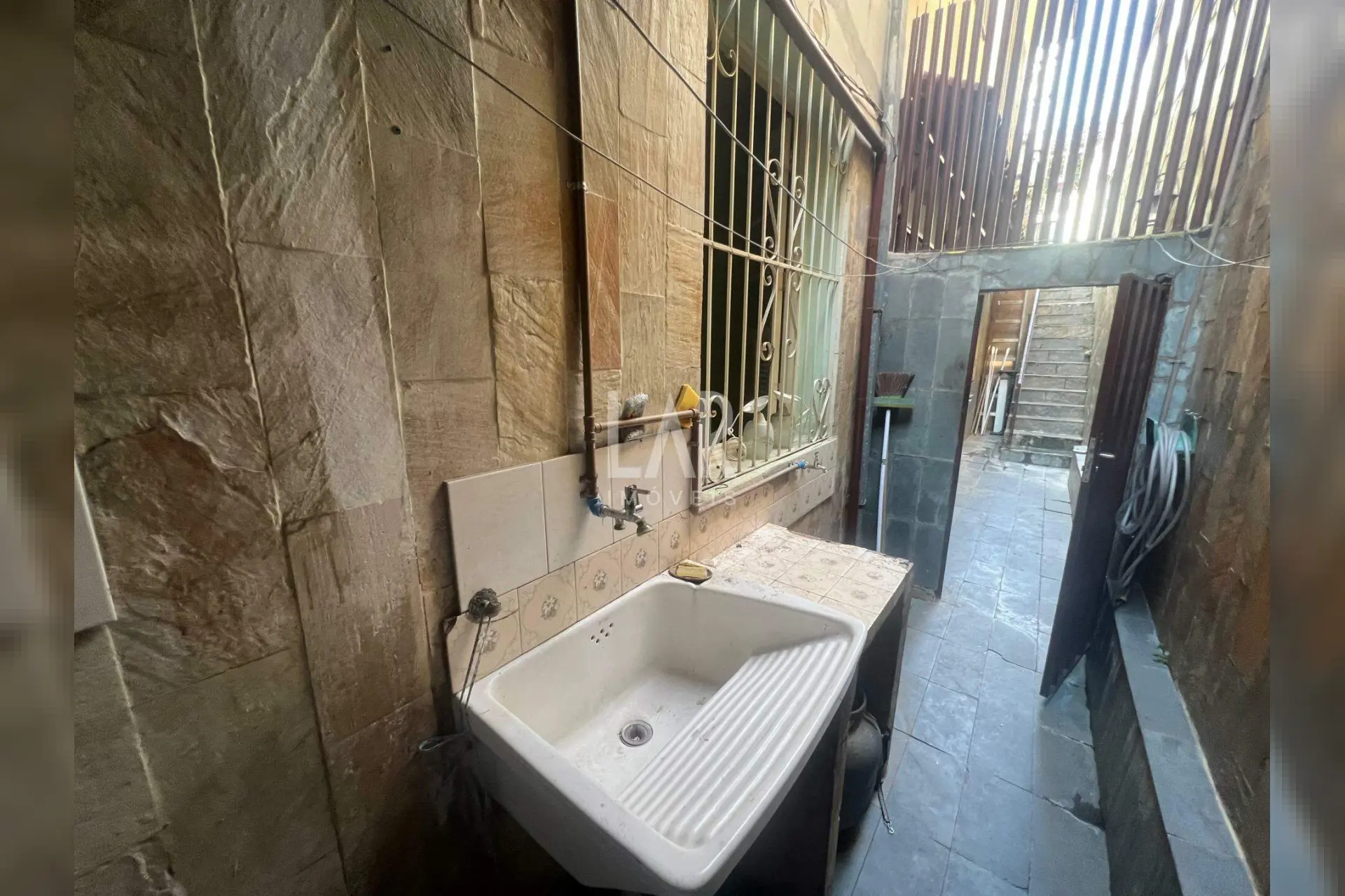 Casa de 2 quartos para alugar, Alto Barroca, Belo Horizonte - MG