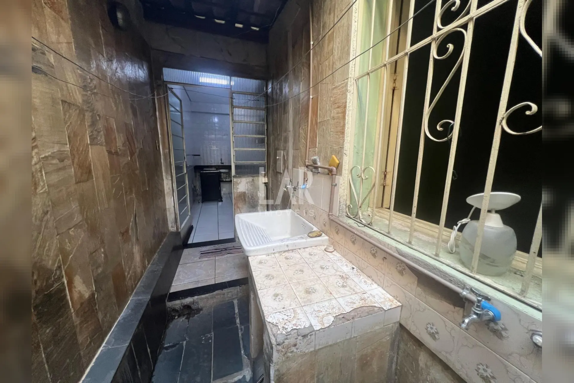 Casa de 2 quartos para alugar, Alto Barroca, Belo Horizonte - MG