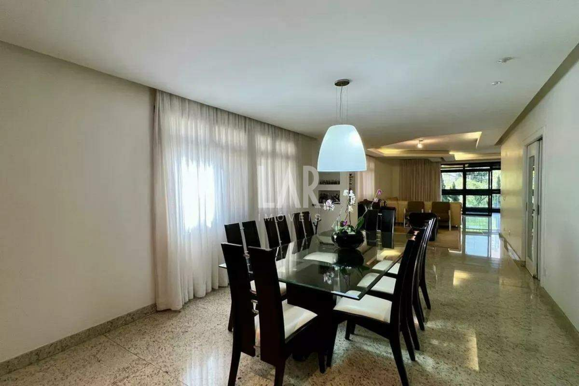 Apartamento de 4 quartos para alugar, Lourdes, Belo Horizonte - MG