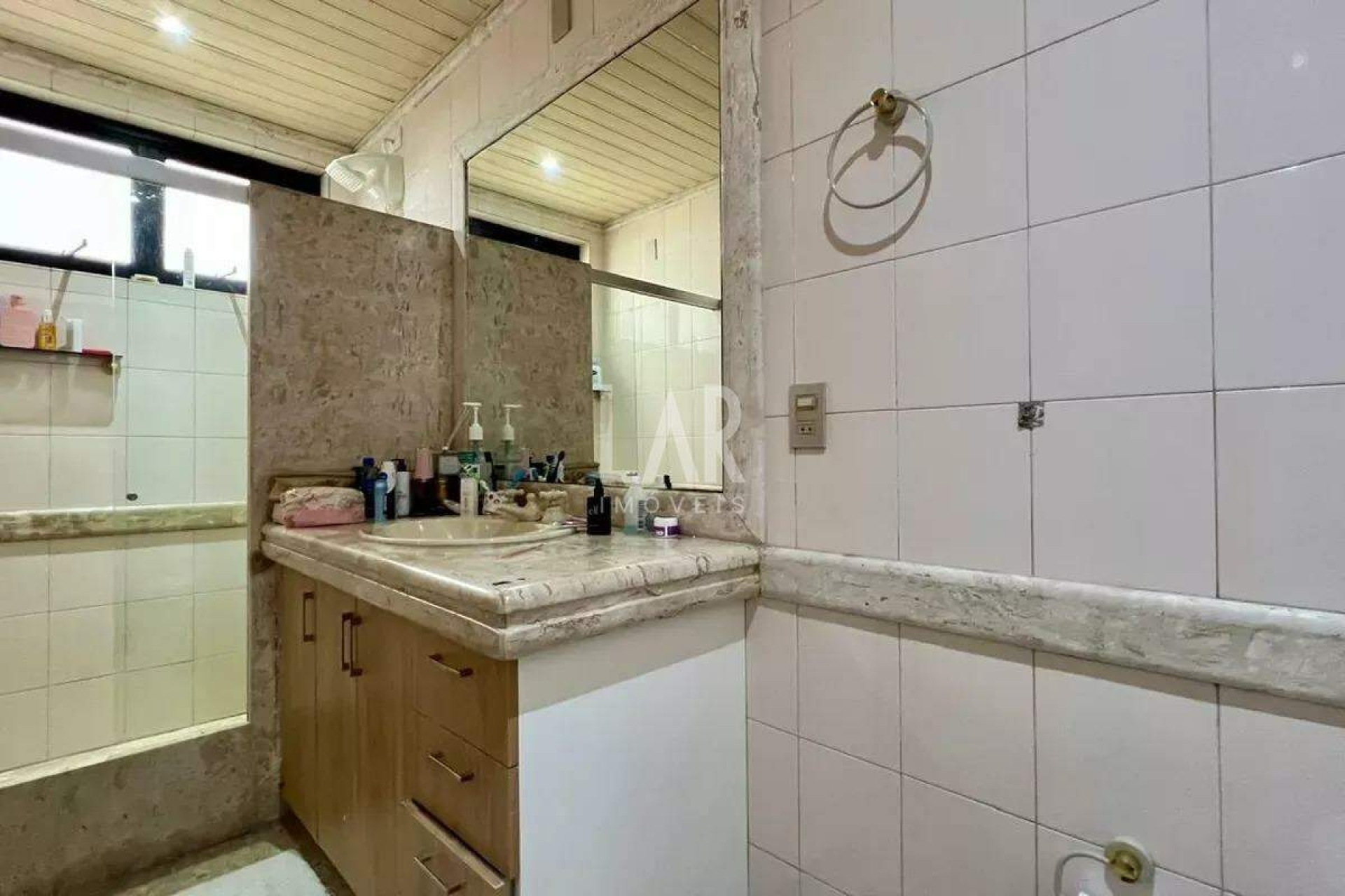 Apartamento de 4 quartos para alugar, Lourdes, Belo Horizonte - MG