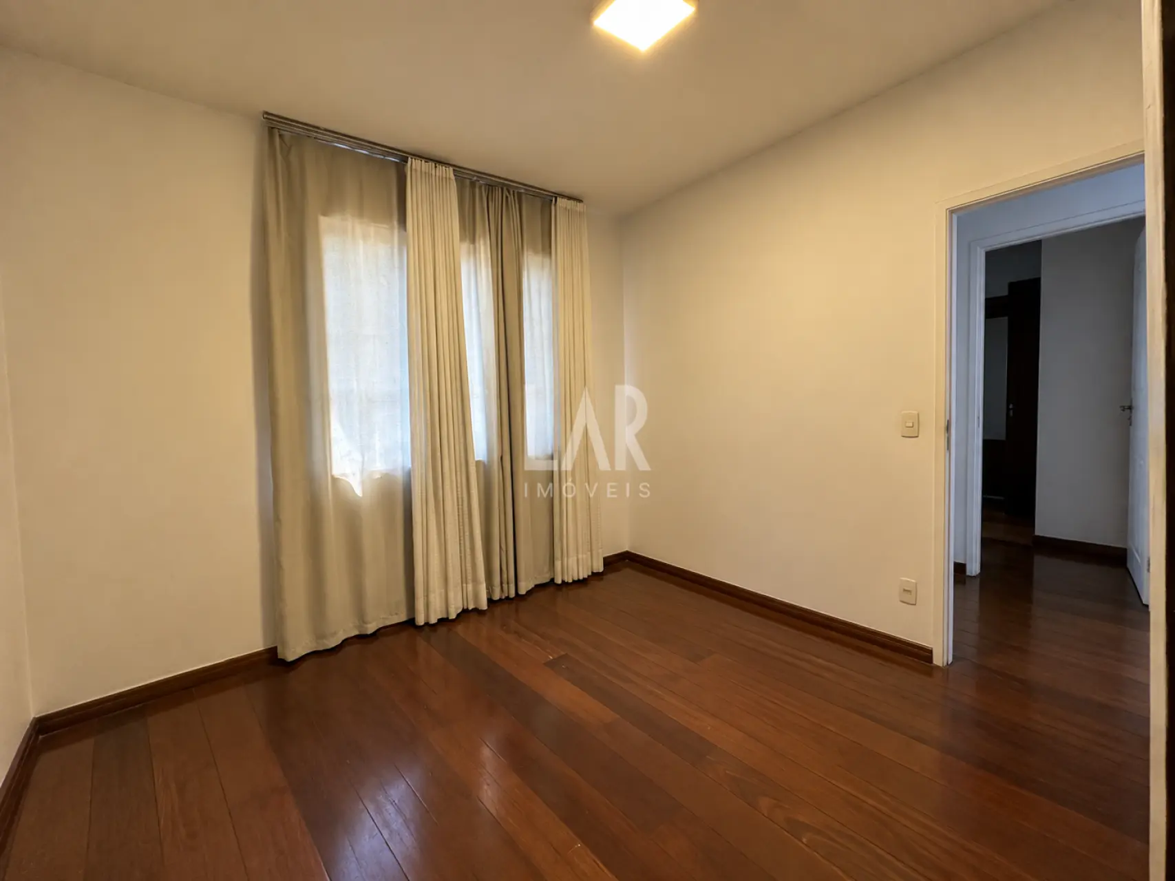 Apartamento de 4 quartos para alugar, Gutierrez, Belo Horizonte - MG