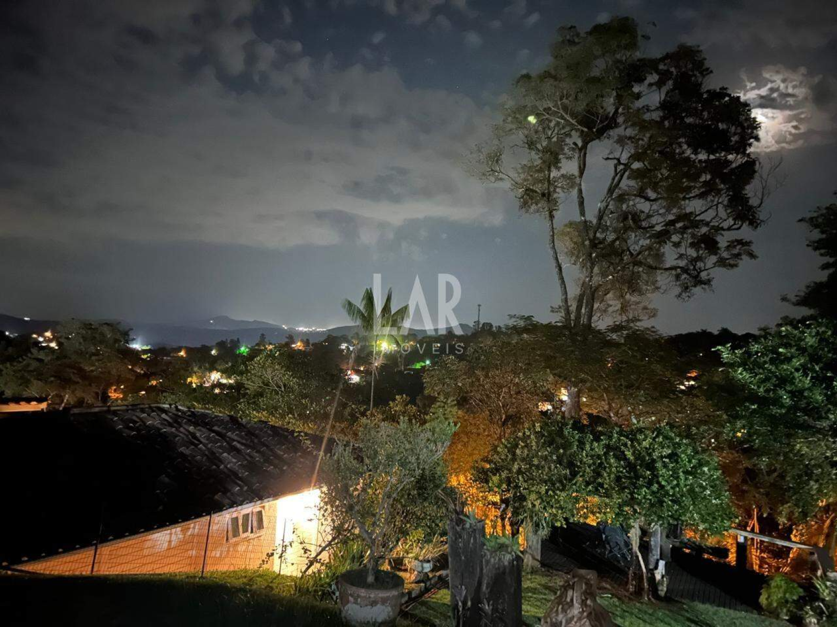 Casa em Condomínio de 3 quartos à venda, Condomínio Canto das Águas, Rio Acima - MG