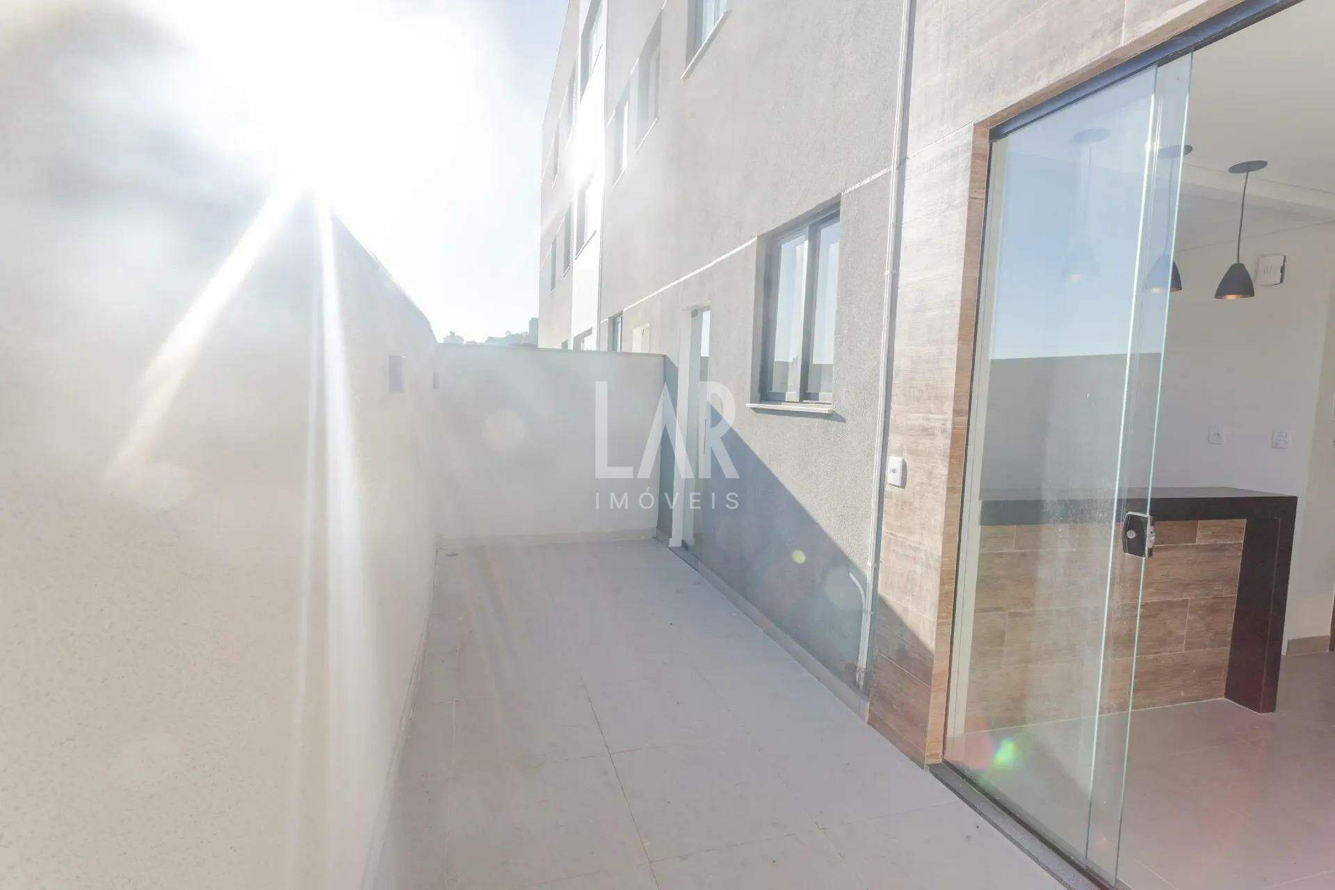 Apartamento de 3 quartos à venda, Santa Tereza, Belo Horizonte - MG
