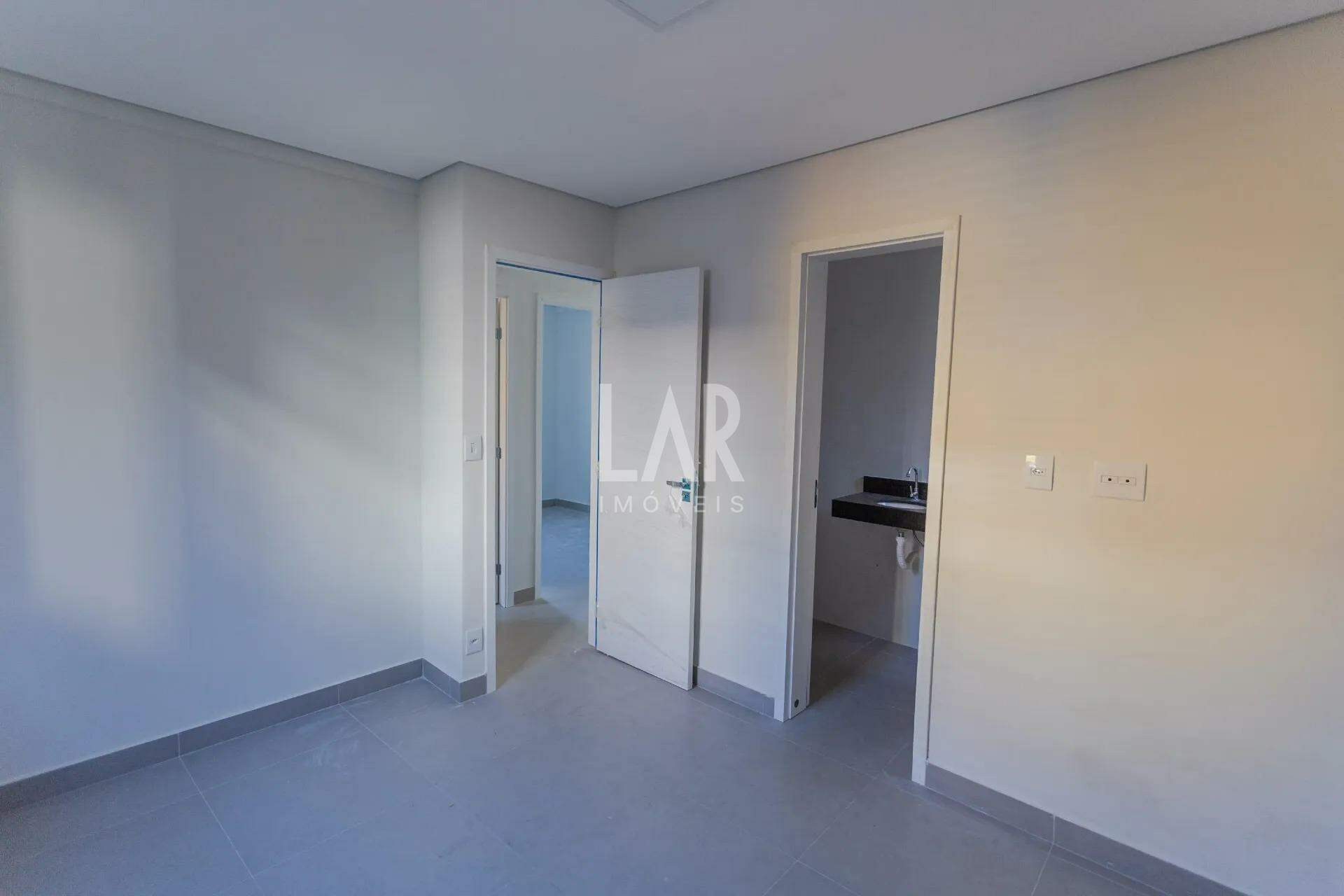 Apartamento de 3 quartos à venda, Santa Tereza, Belo Horizonte - MG