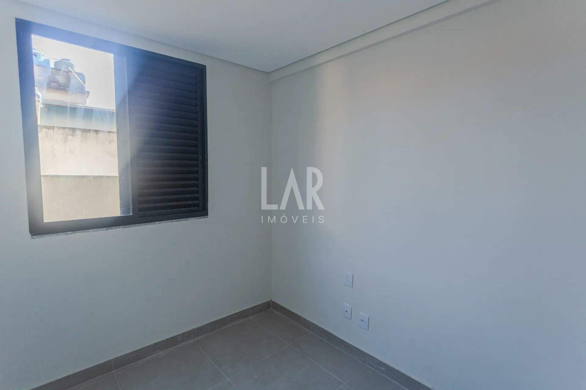 Apartamento de 3 quartos à venda, Santa Tereza, Belo Horizonte - MG