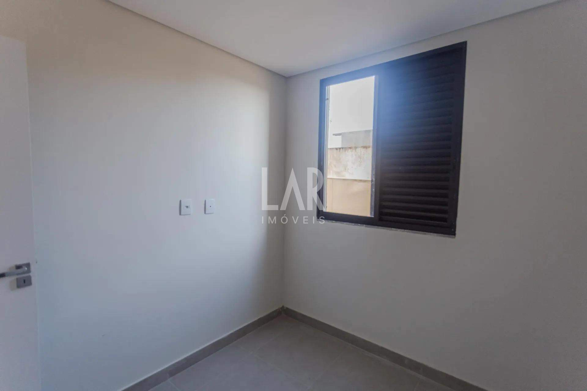 Apartamento de 3 quartos à venda, Santa Tereza, Belo Horizonte - MG