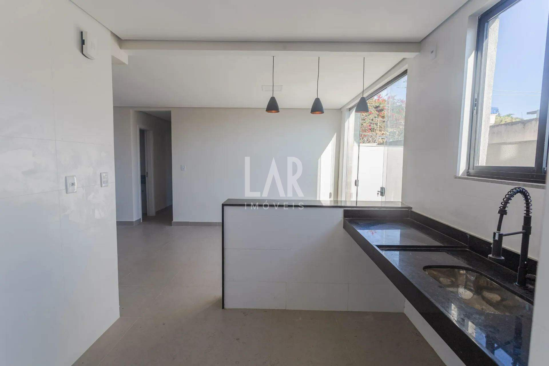 Apartamento de 3 quartos à venda, Santa Tereza, Belo Horizonte - MG