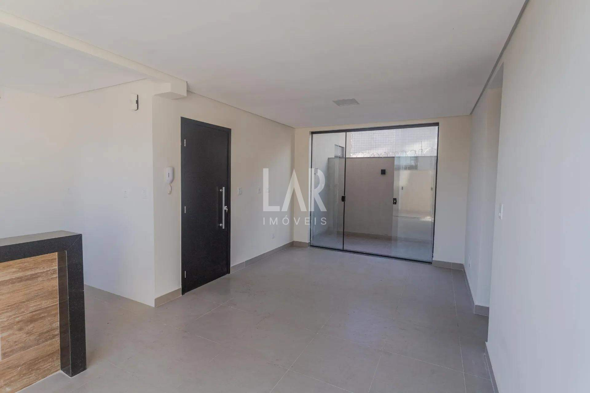 Apartamento de 3 quartos à venda, Santa Tereza, Belo Horizonte - MG