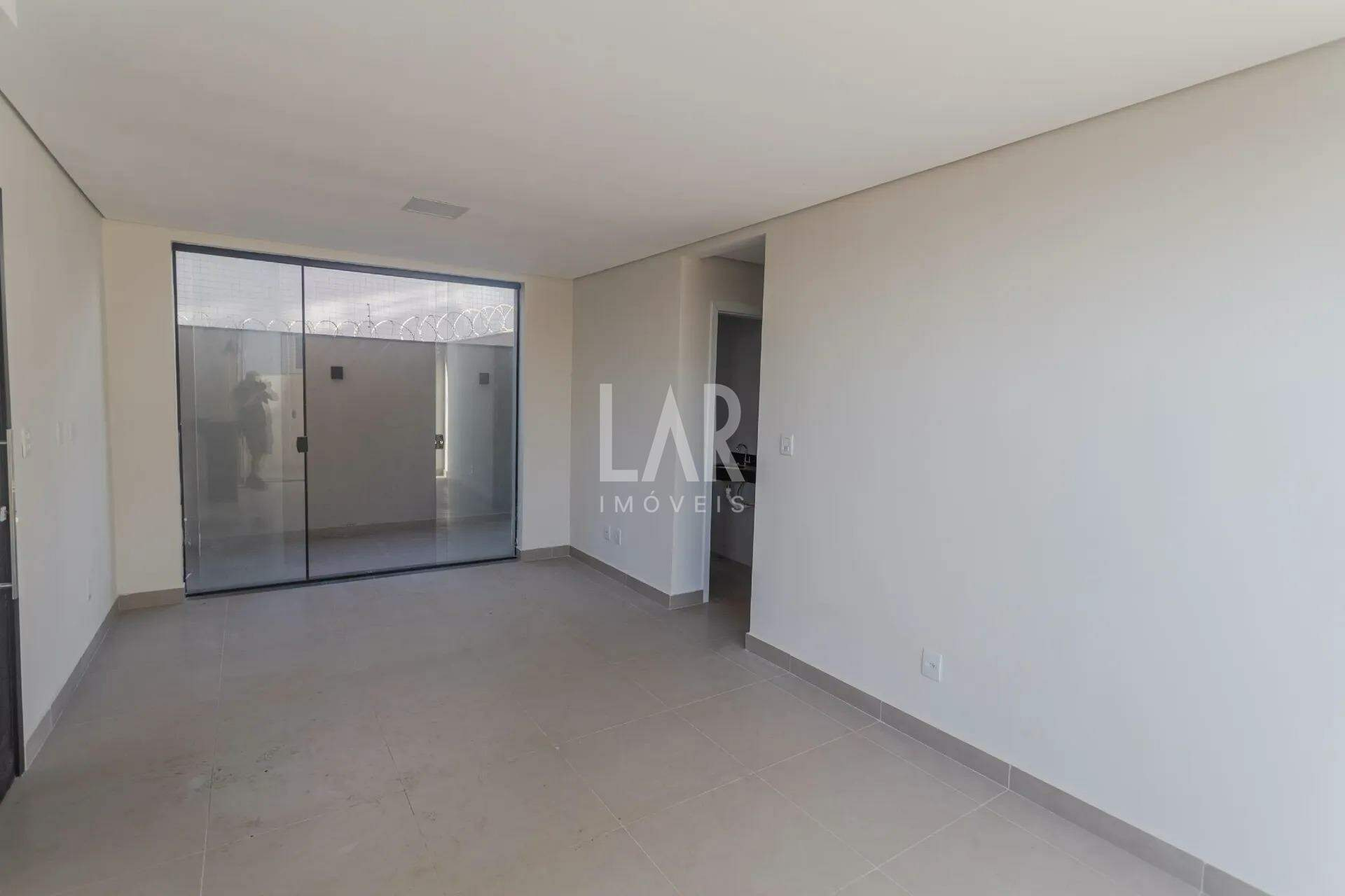 Apartamento de 3 quartos à venda, Santa Tereza, Belo Horizonte - MG