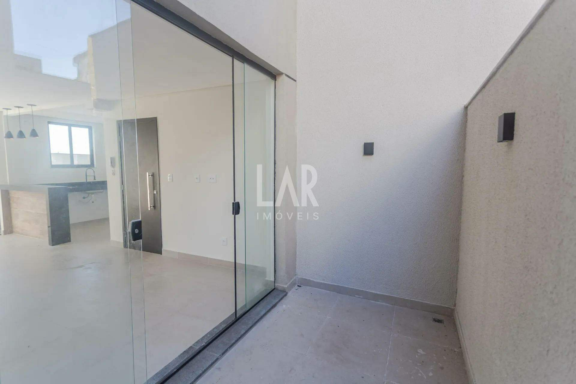 Apartamento de 3 quartos à venda, Santa Tereza, Belo Horizonte - MG