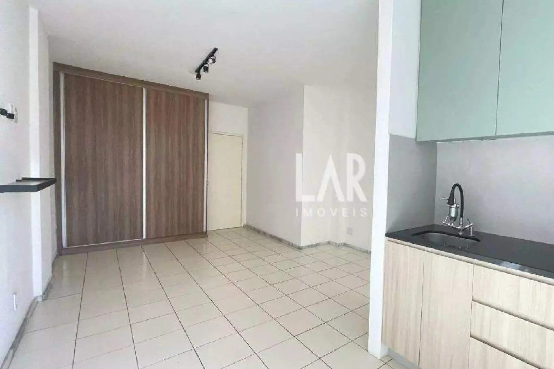Sala para alugar, Lourdes, Belo Horizonte - MG