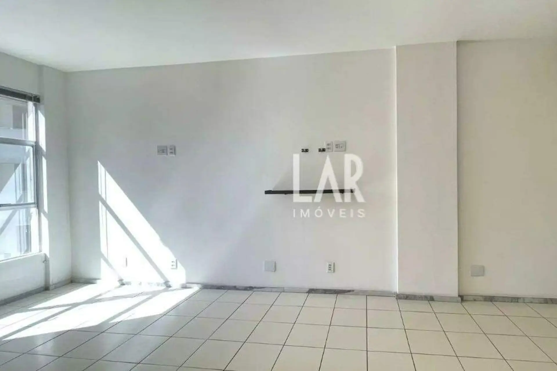 Sala para alugar, Lourdes, Belo Horizonte - MG