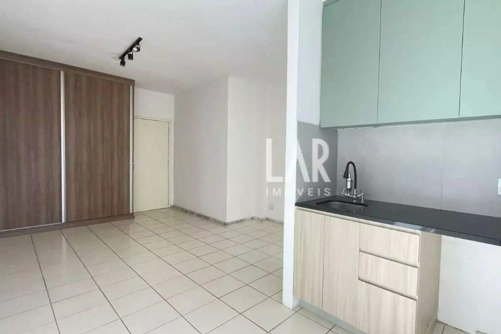 Sala para alugar, Lourdes, Belo Horizonte - MG