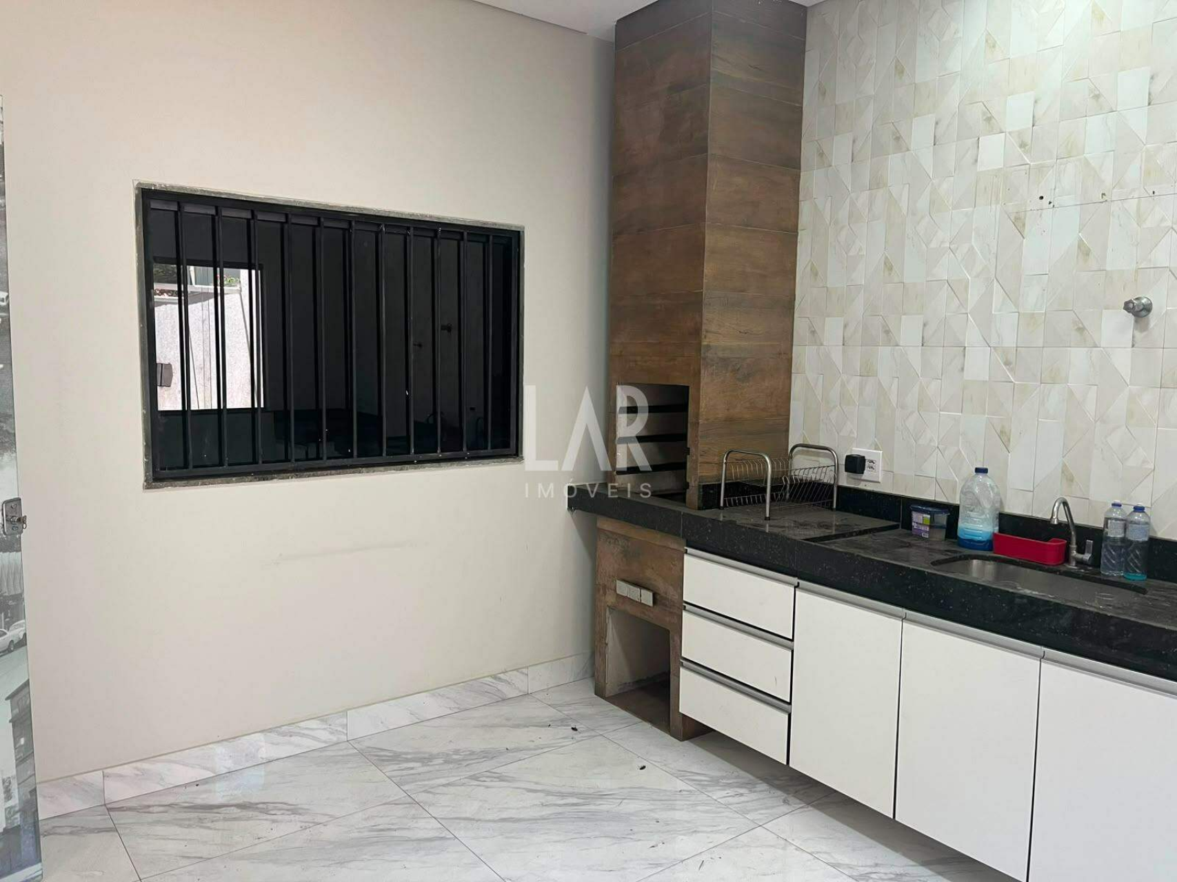 Casa de 3 quartos à venda, São José, Belo Horizonte - MG