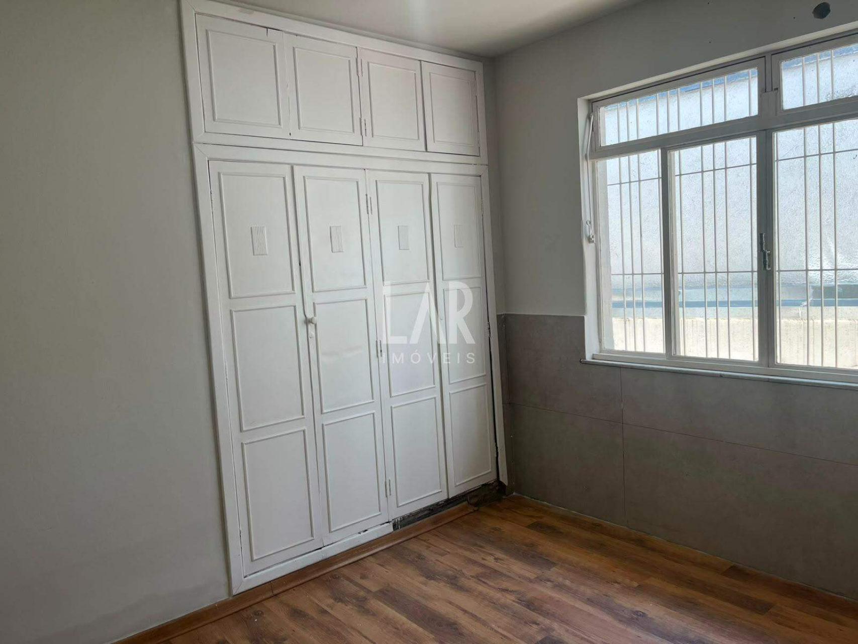 Casa de 3 quartos à venda, São José, Belo Horizonte - MG