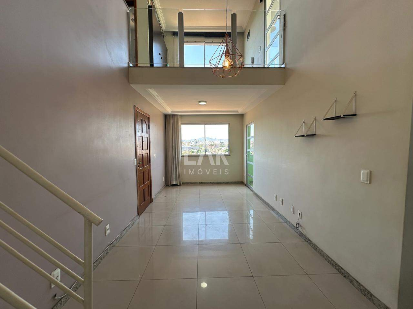Cobertura de 2 quartos para alugar, Santa Rosa, Belo Horizonte - MG