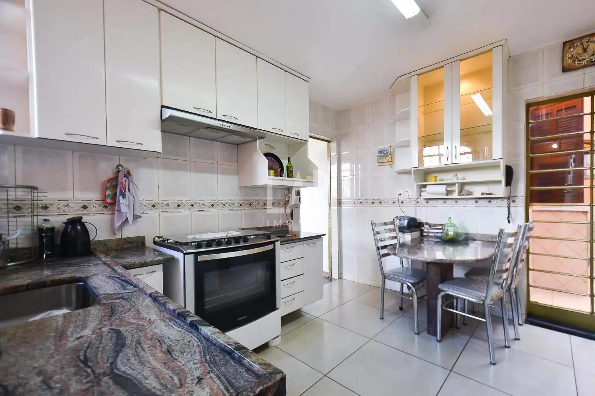 Casa de 5 quartos para alugar, Sagrada Família, Belo Horizonte - MG