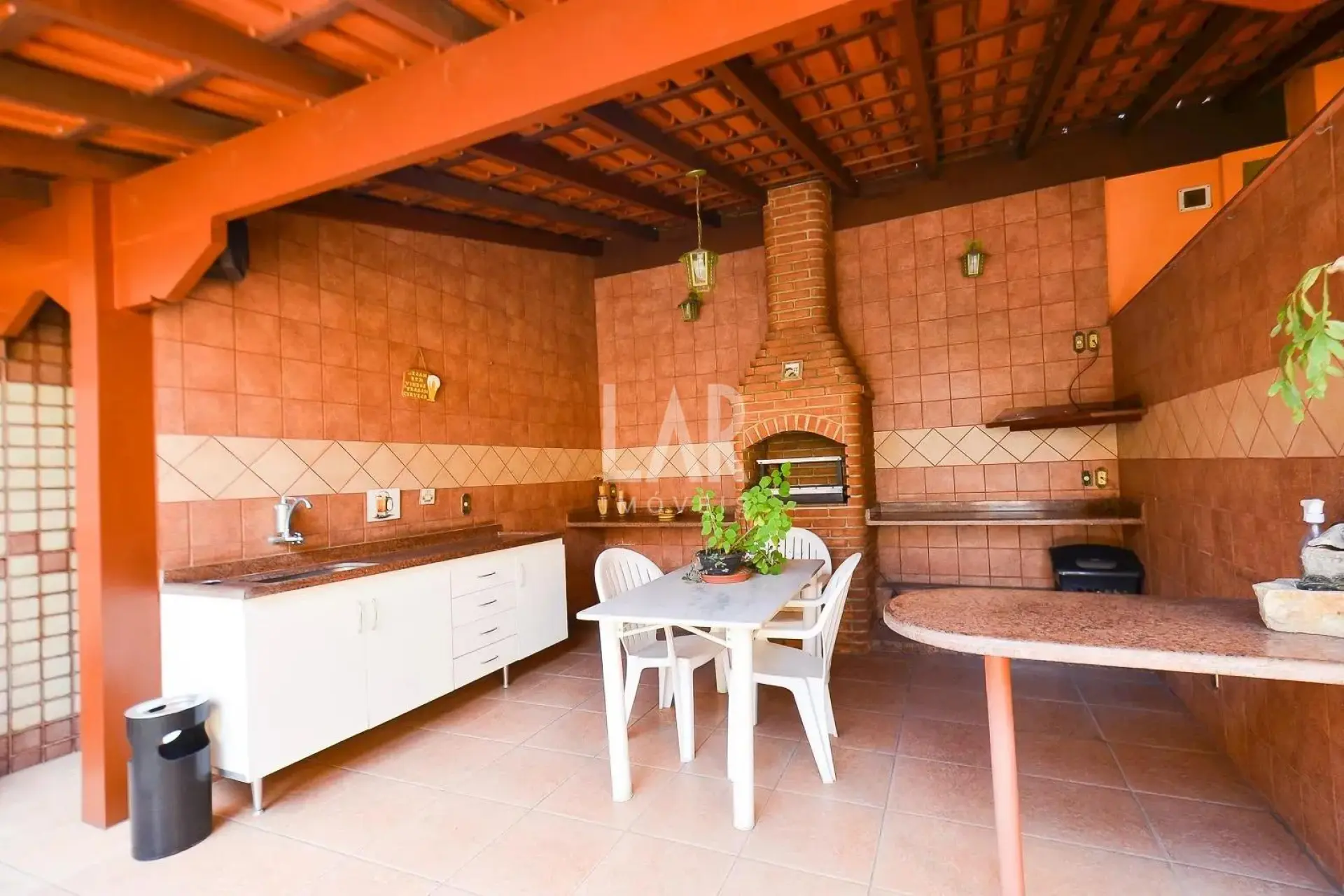 Casa de 5 quartos para alugar, Sagrada Família, Belo Horizonte - MG