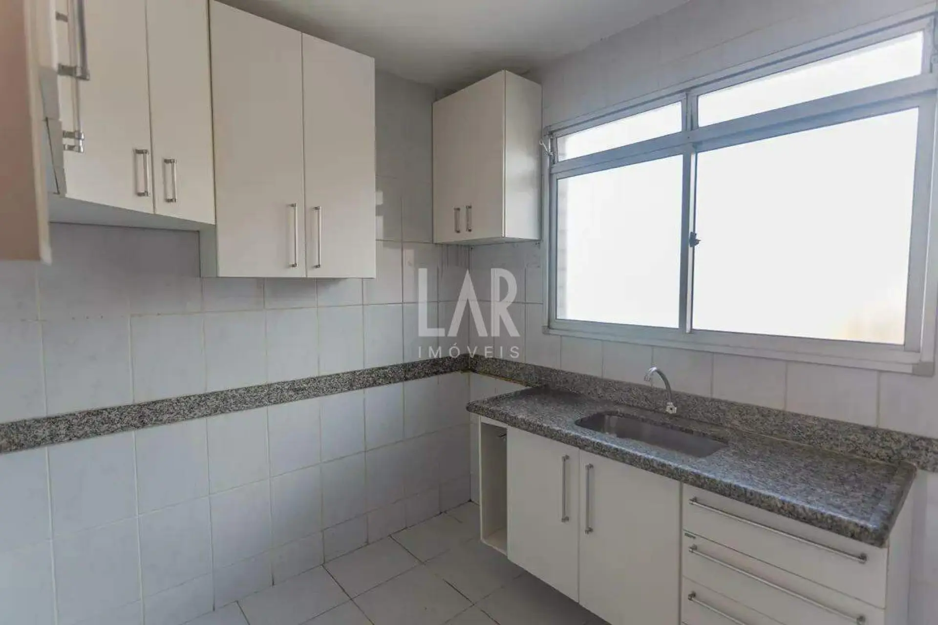Cobertura de 3 quartos para alugar, Floresta, Belo Horizonte - MG