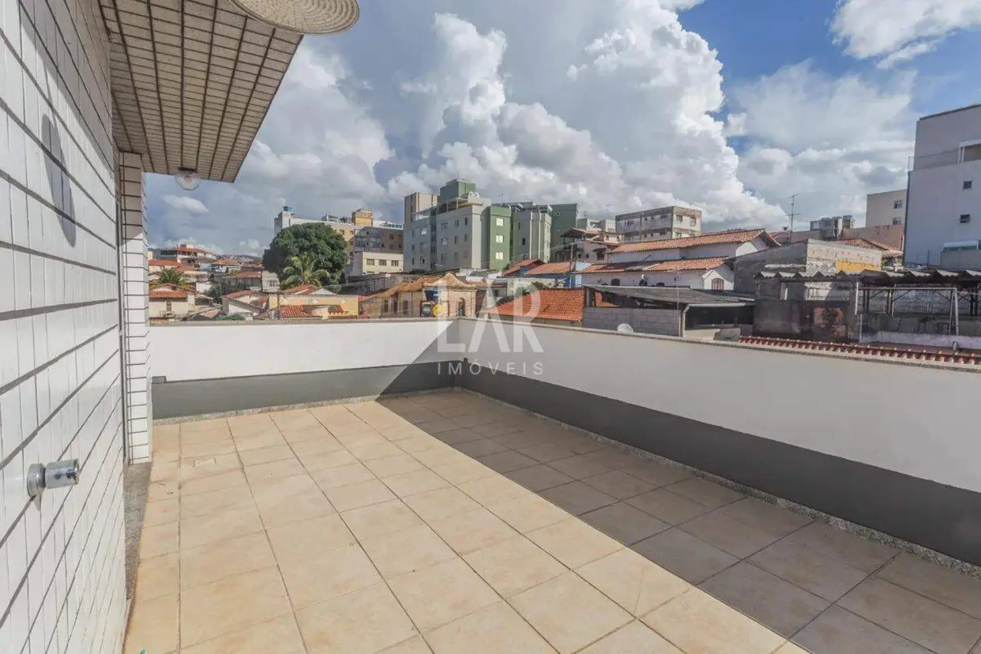 Cobertura de 3 quartos para alugar, Floresta, Belo Horizonte - MG