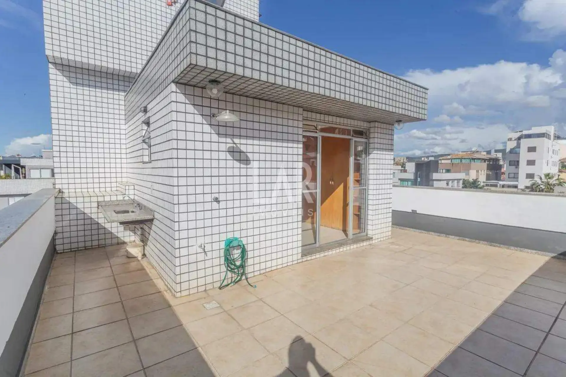 Cobertura de 3 quartos para alugar, Floresta, Belo Horizonte - MG