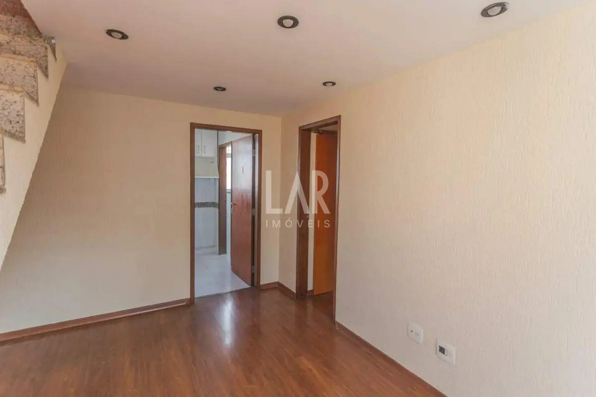 Cobertura de 3 quartos para alugar, Floresta, Belo Horizonte - MG