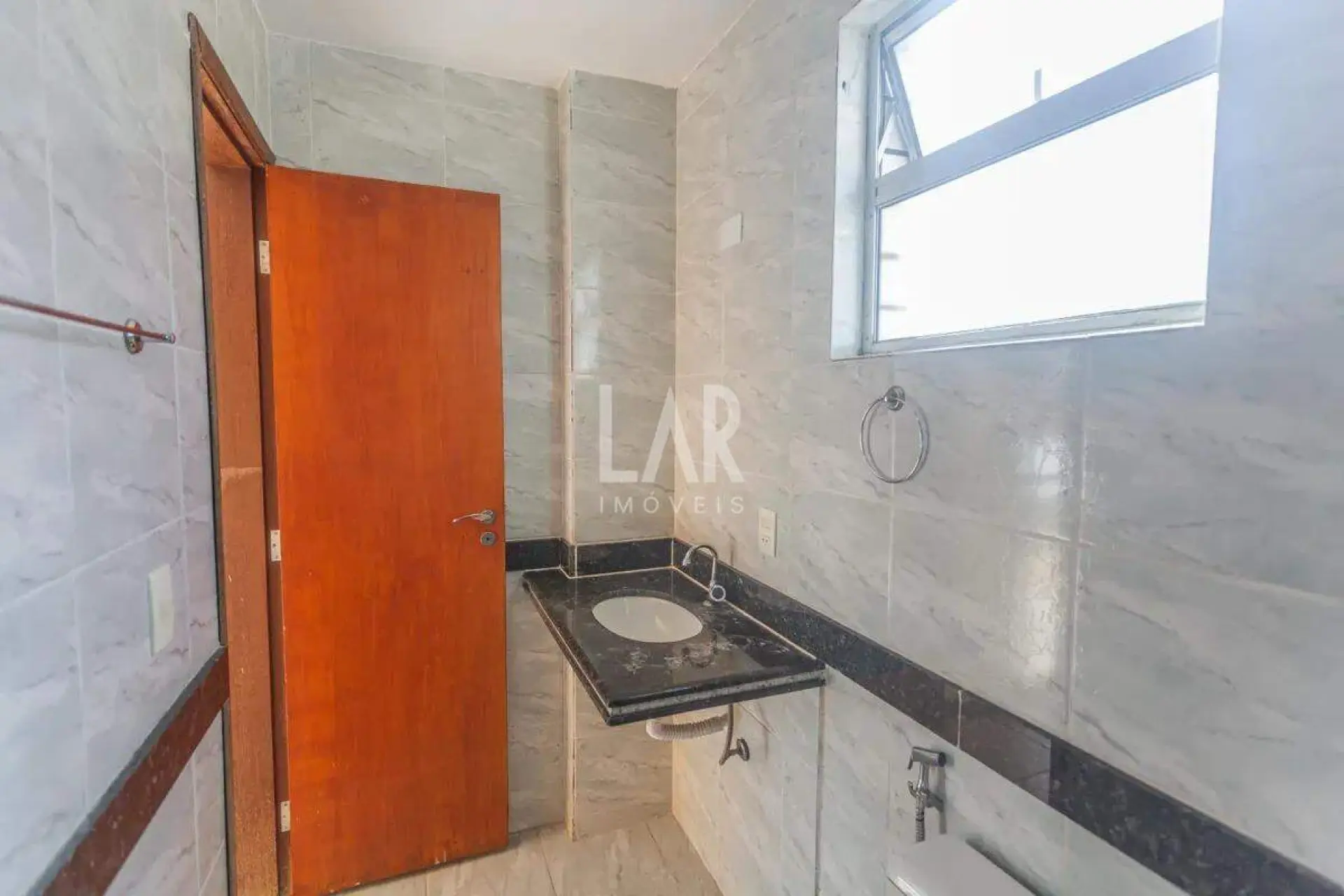 Cobertura de 3 quartos para alugar, Floresta, Belo Horizonte - MG