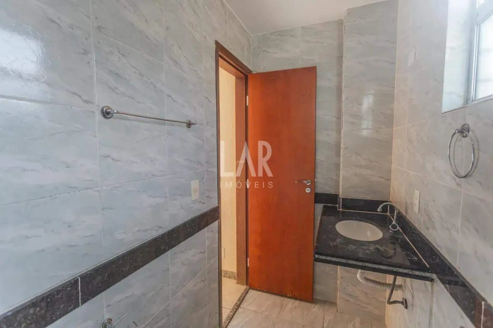 Cobertura de 3 quartos para alugar, Floresta, Belo Horizonte - MG