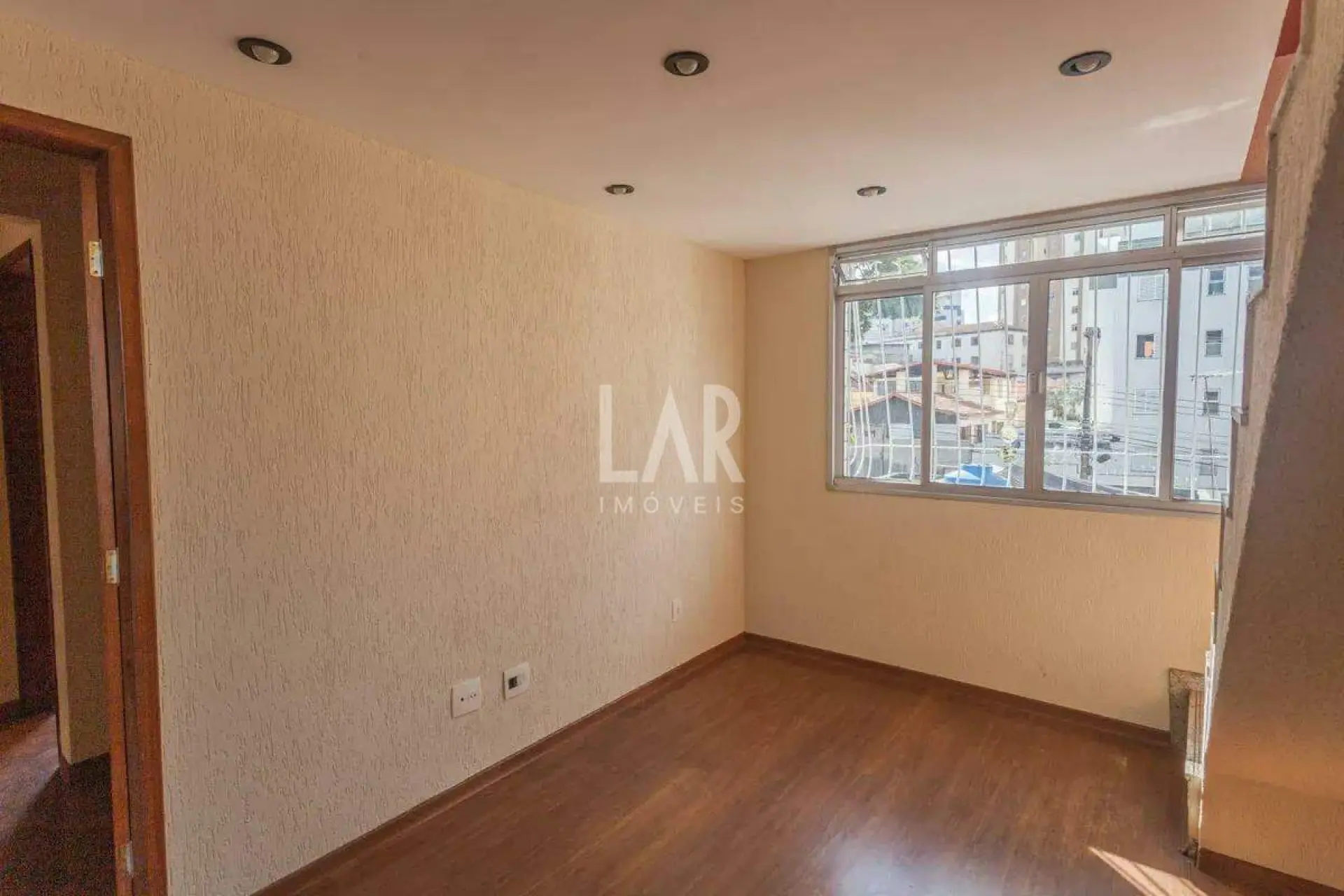 Cobertura de 3 quartos para alugar, Floresta, Belo Horizonte - MG