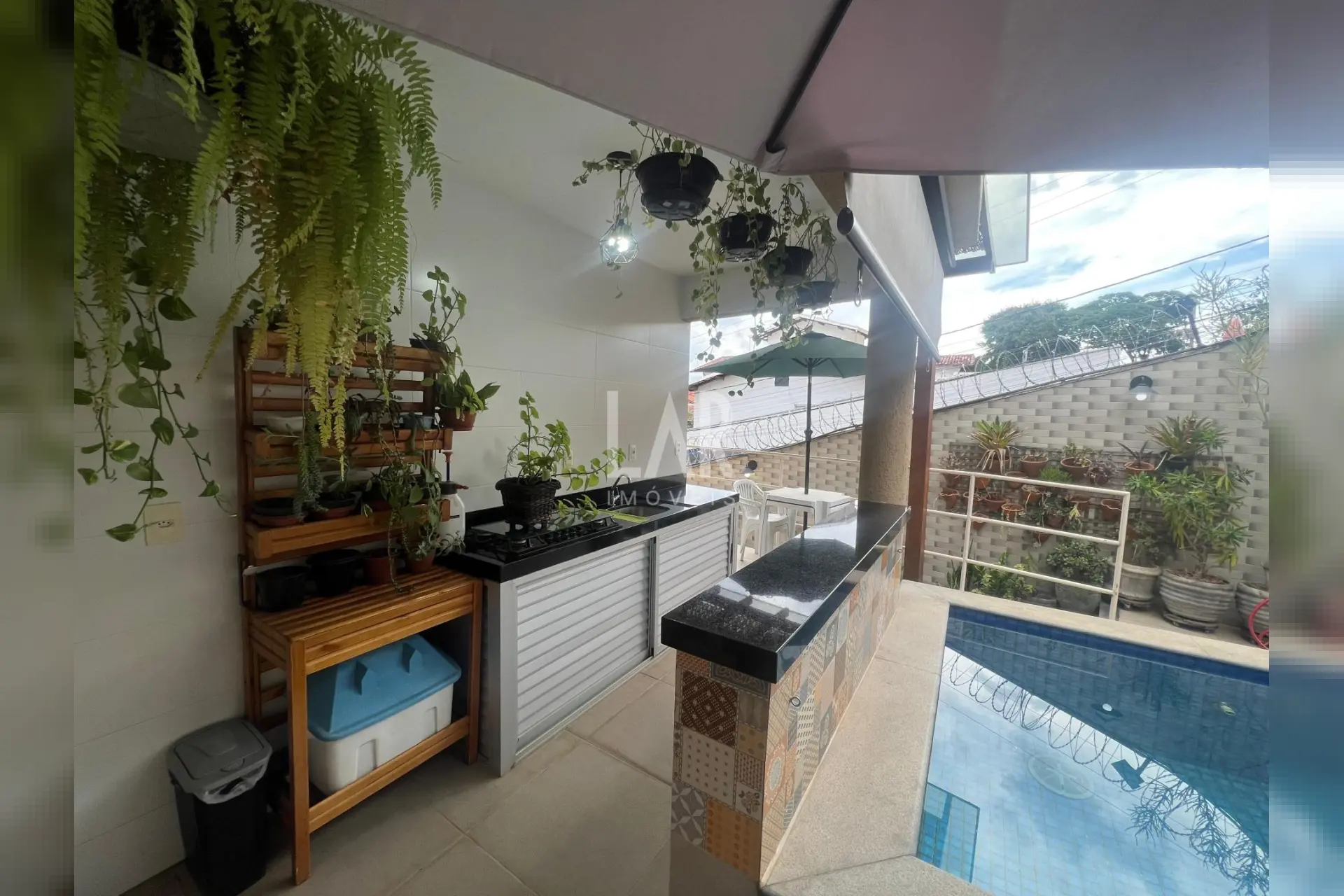 Casa Geminada de 3 quartos à venda, Ouro Preto, Belo Horizonte - MG