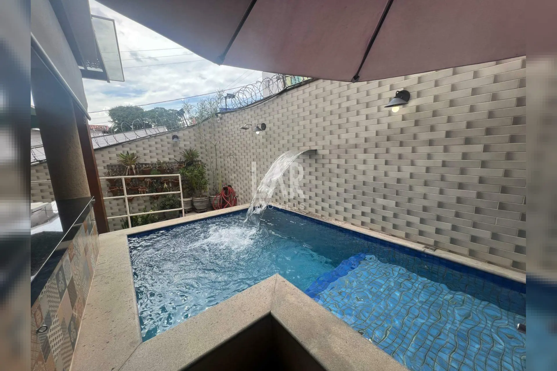 Casa Geminada de 3 quartos à venda, Ouro Preto, Belo Horizonte - MG